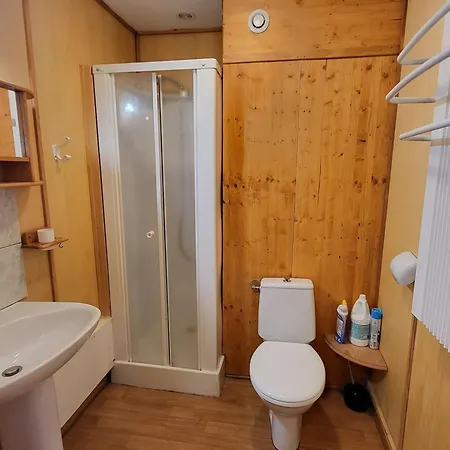 Calme Dans Chalet, Terrasse, Animaux Admis - Fr-1-513-97 *