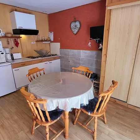Calme Dans Chalet, Terrasse, Animaux Admis - Fr-1-513-97 Lägenhet Courchevel